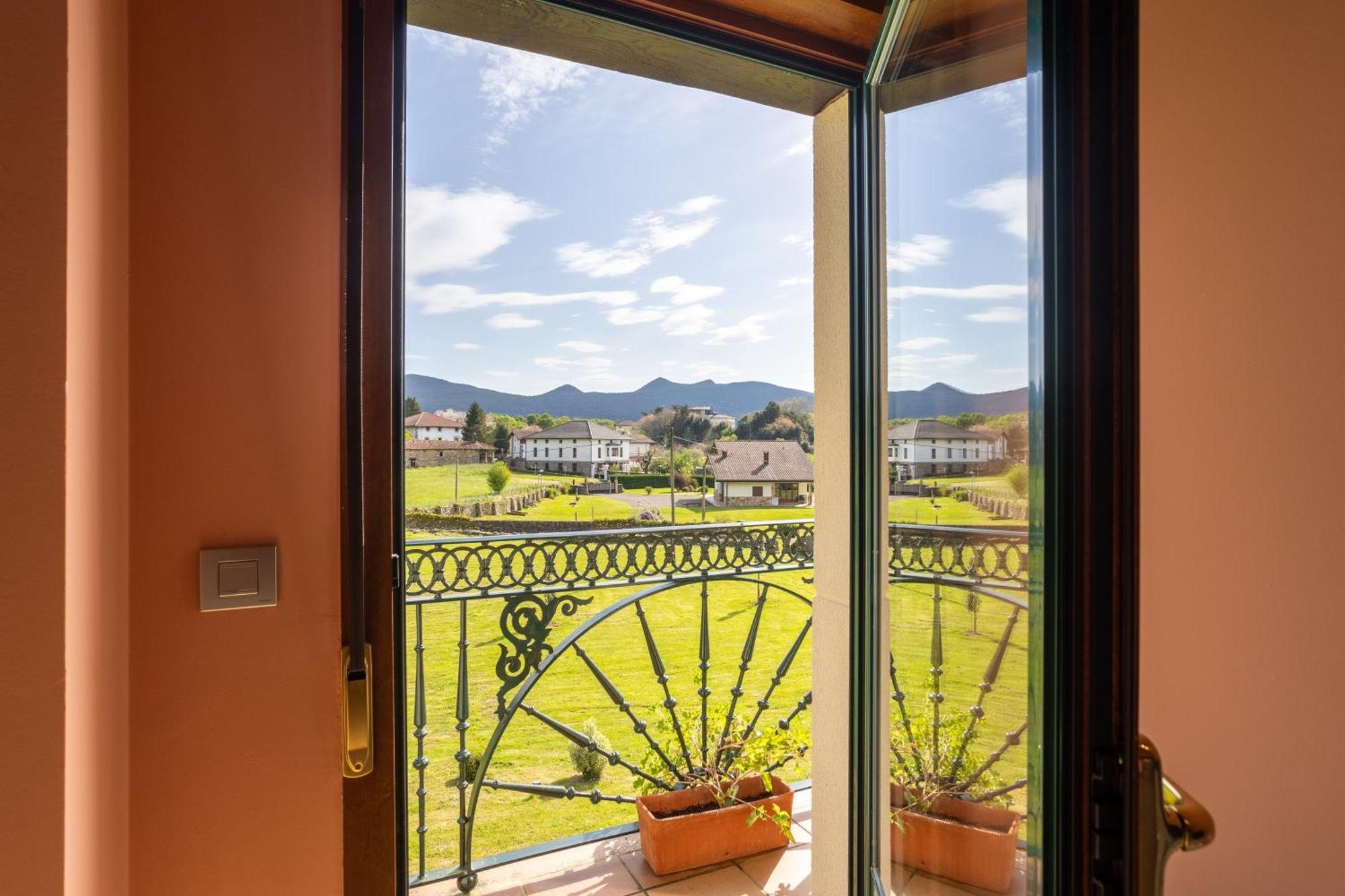 Villa Urdaibai Busturia Eksteriør billede